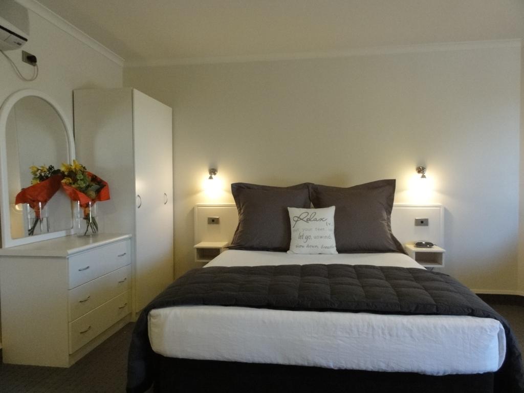 Ballina Motel Napier Room photo