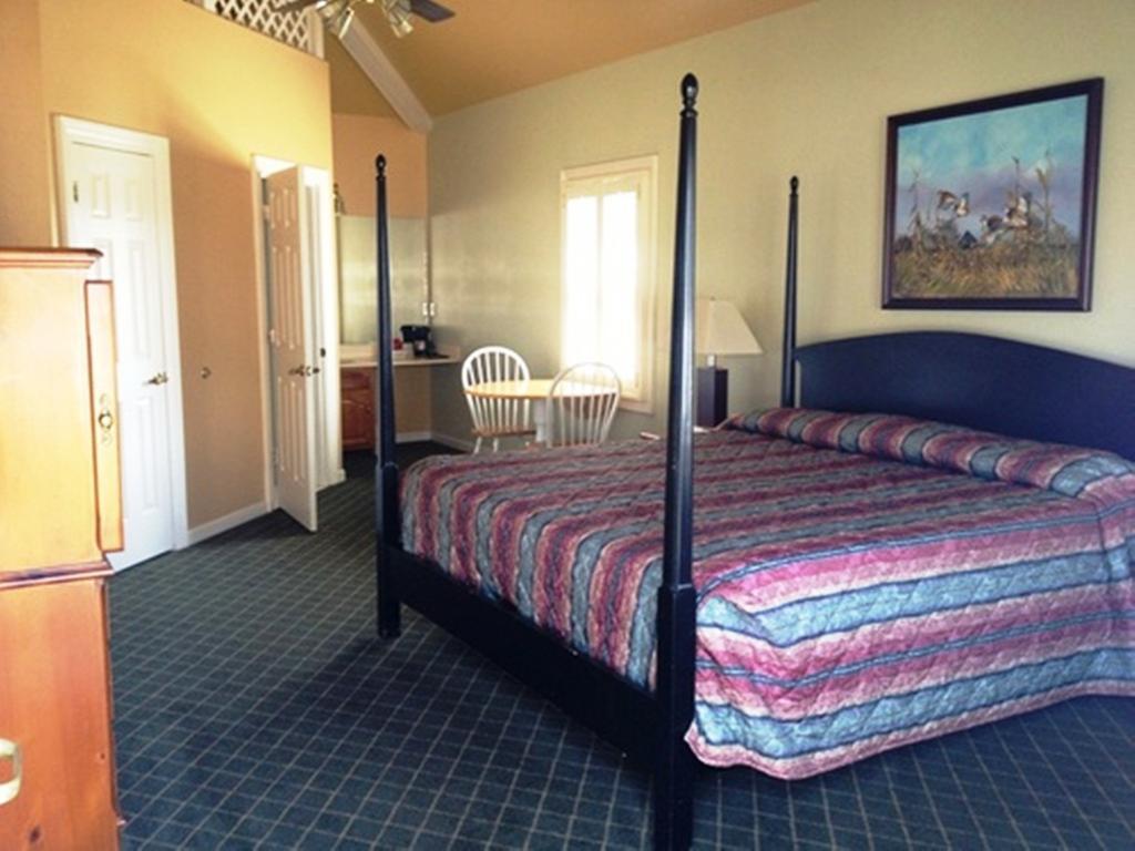 Cottage Inn - Robinsonville Room photo