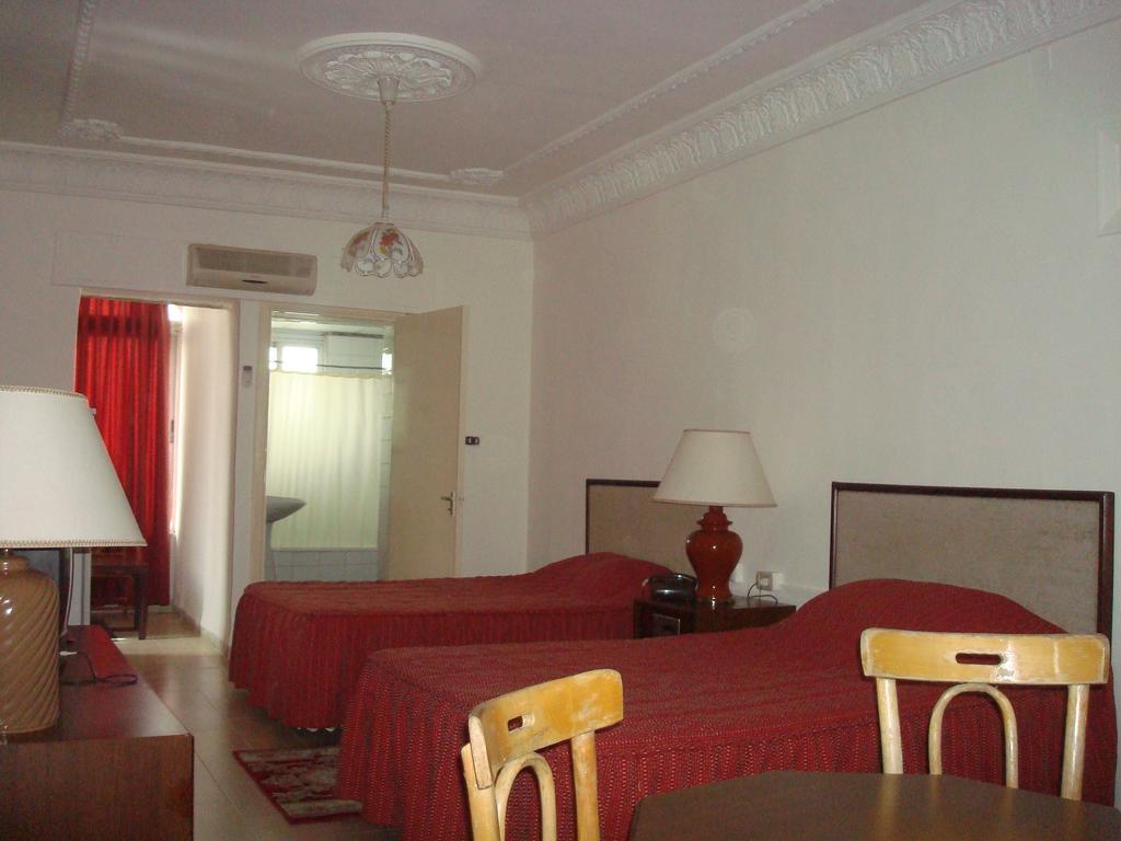 Dove Hotel Amman Room photo
