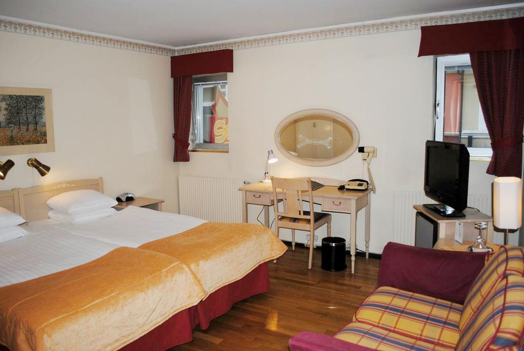 Hotel Plaza - Sweden Hotels Malmo Room photo