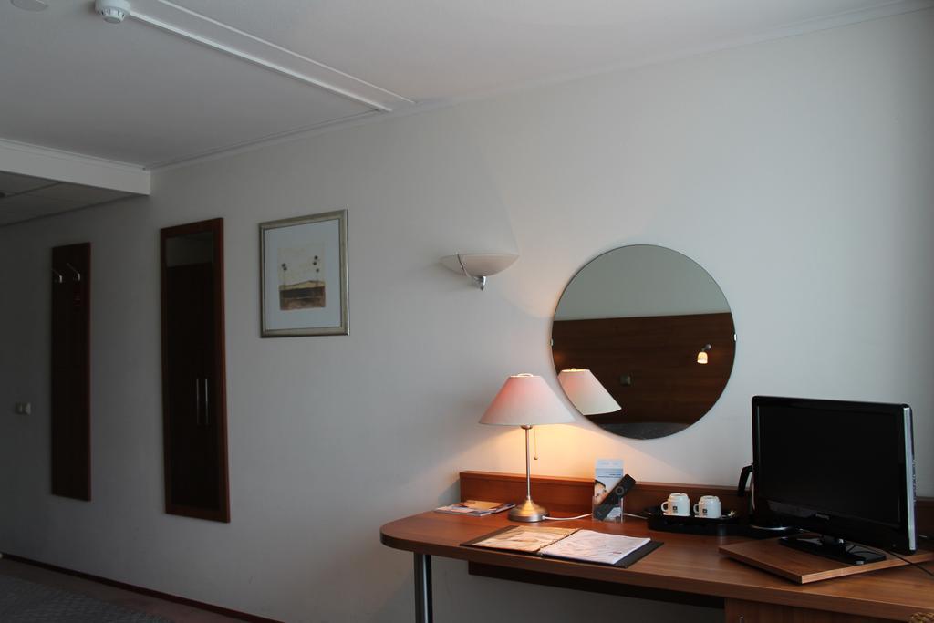 Hotel De Valk Franeker Room photo
