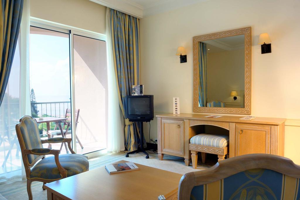 Pestana Royal All Inclusive Ocean & Spa Resort Funchal  Room photo