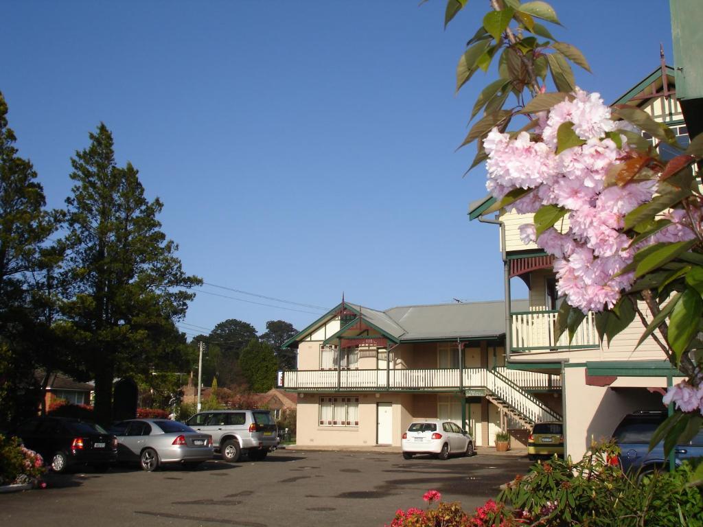 Three Explorers Motel Katoomba Exterior photo