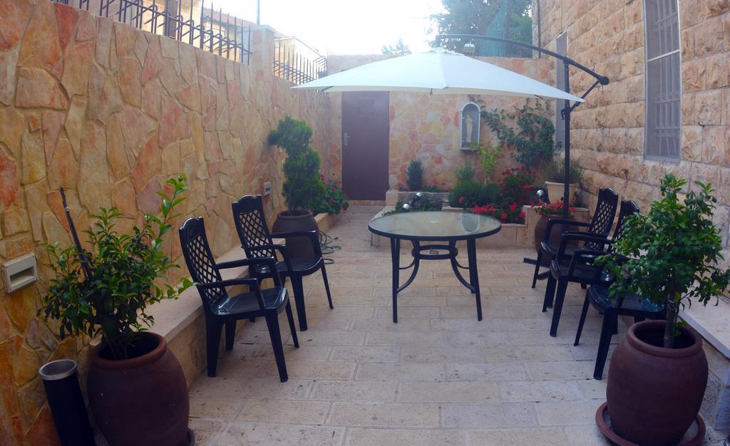 St Thomas Home'S Guesthouse - Jerusalem Exterior photo