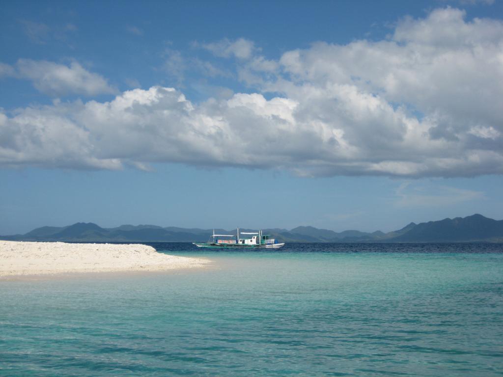 Alam Indah Busuanga Beach And Villas Exterior photo