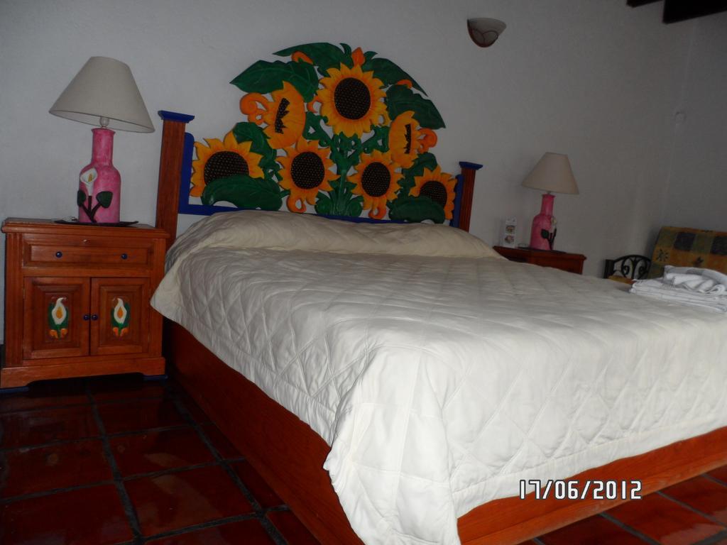Hotel Spa Mi Pueblito Tepoztlan Cuernavaca Room photo