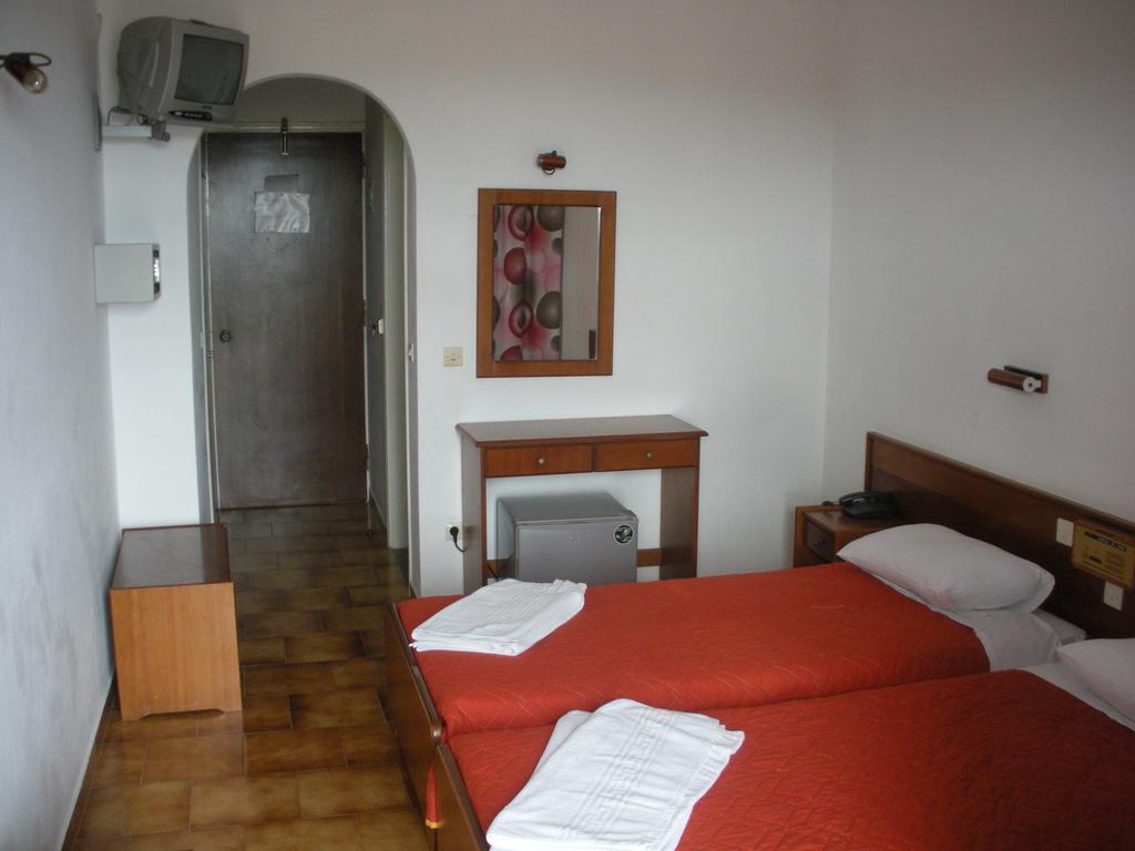 Eliana Hotel Corfu Island Room photo