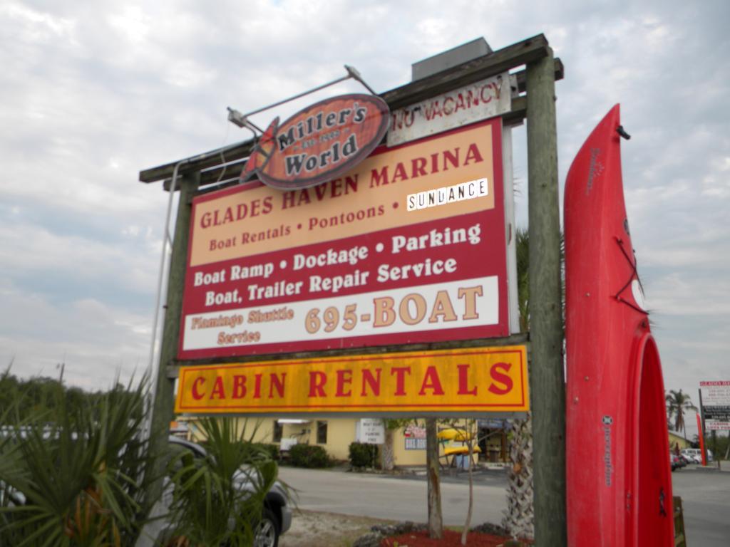 Glades Haven Cozy Cabins Hotel Everglades City Exterior photo