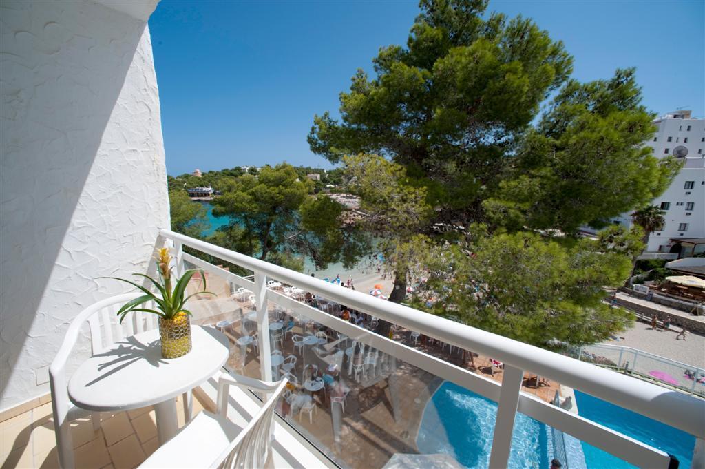 Grupotel Ibiza Beach Resort - Adults Only Portinatx Room photo