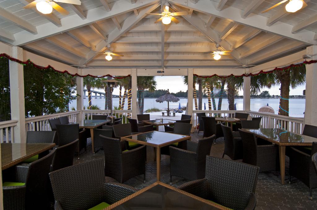 Wyndham Garden Clearwater Beach Restaurant photo