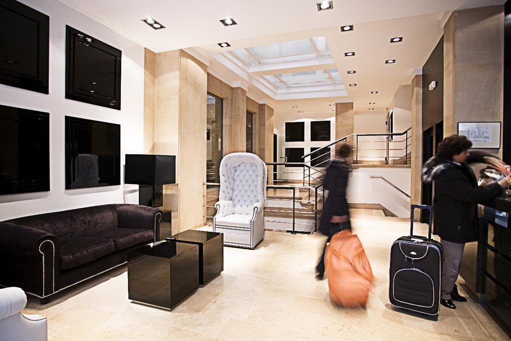 Hotel Clarin Oviedo Interior photo