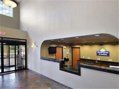 Days Inn By Wyndham Lubbock South Interior photo