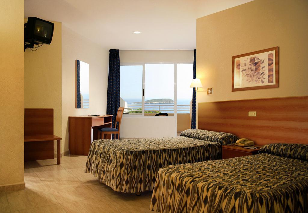 Fergus Pax- Adults Only Magaluf (Mallorca) Room photo
