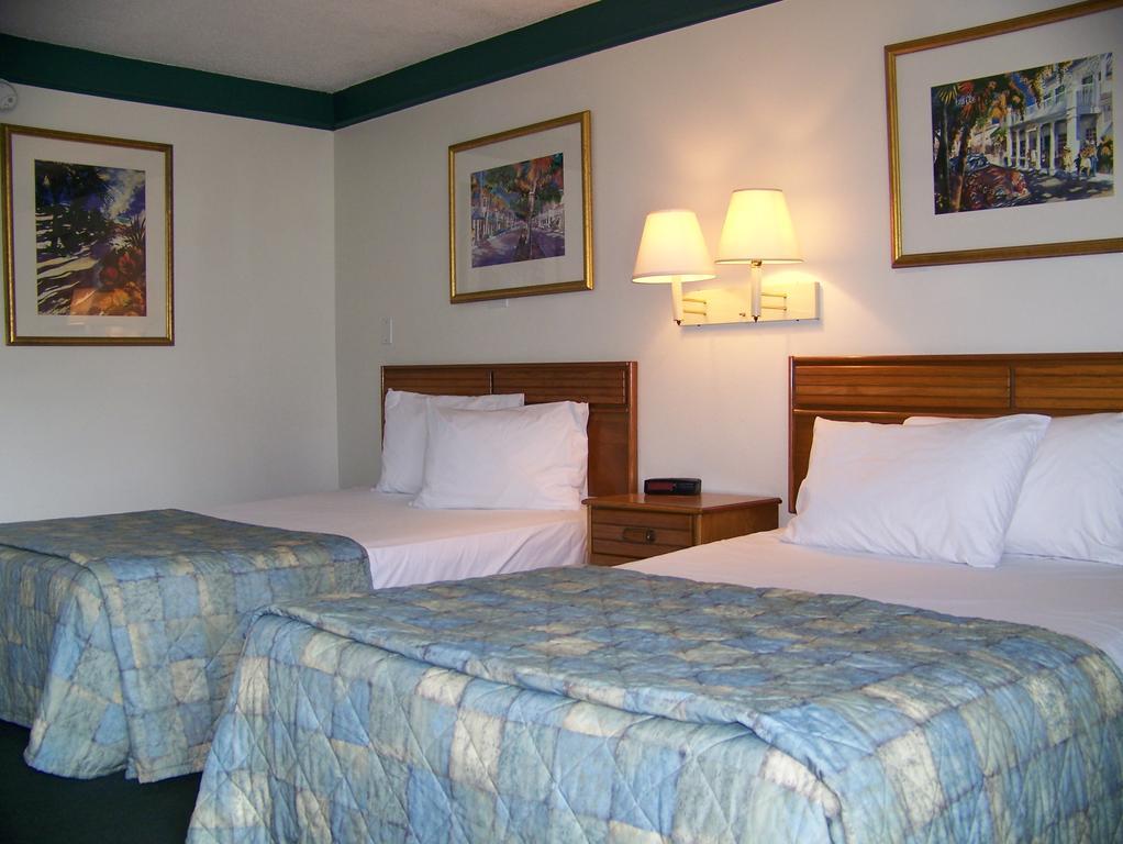 Budget Inn And Suites Orlando West Room photo