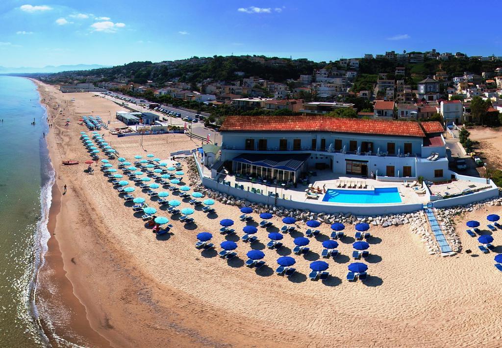 Hotel La Battigia Alcamo Marina Exterior photo