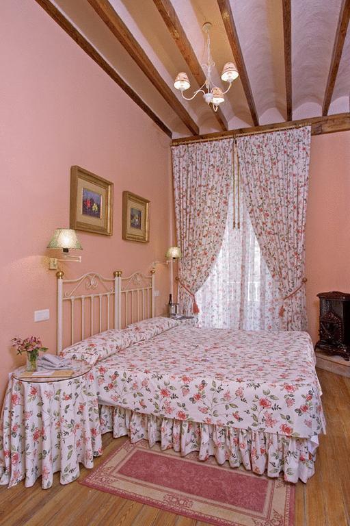 Cortijo La Reina Guest House Malaga Room photo