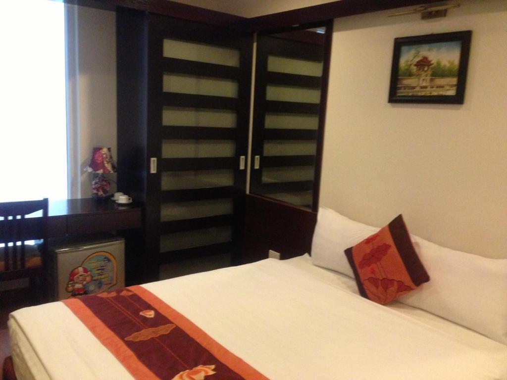 Hai Nam Hotel Hanoi Room photo