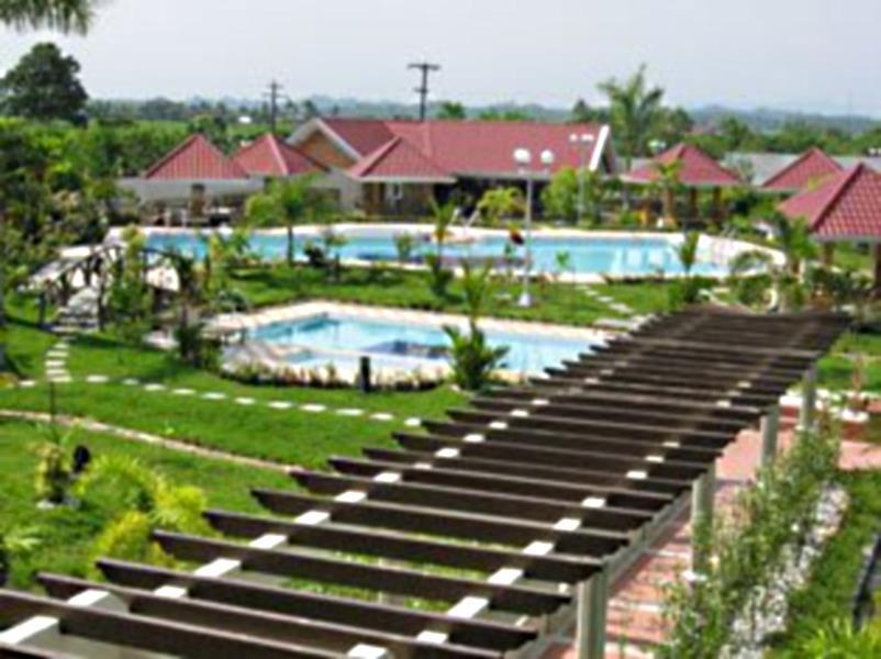 Dolce Vita Di Jo Resort Calapan Exterior photo