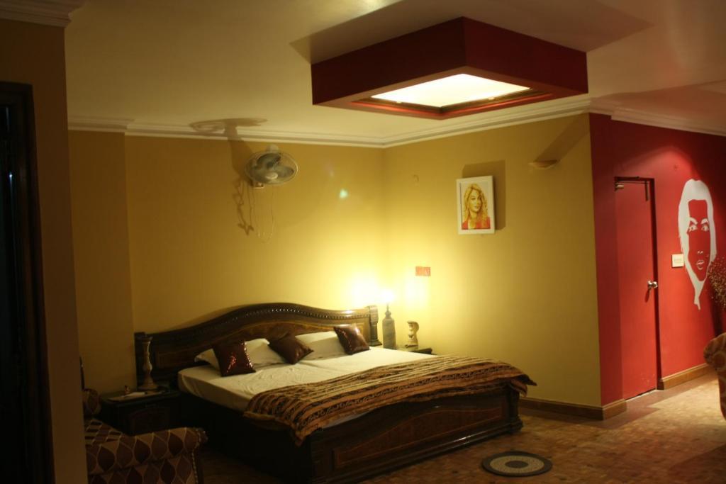 Oravel Green Park Apartment New Delhi Room photo