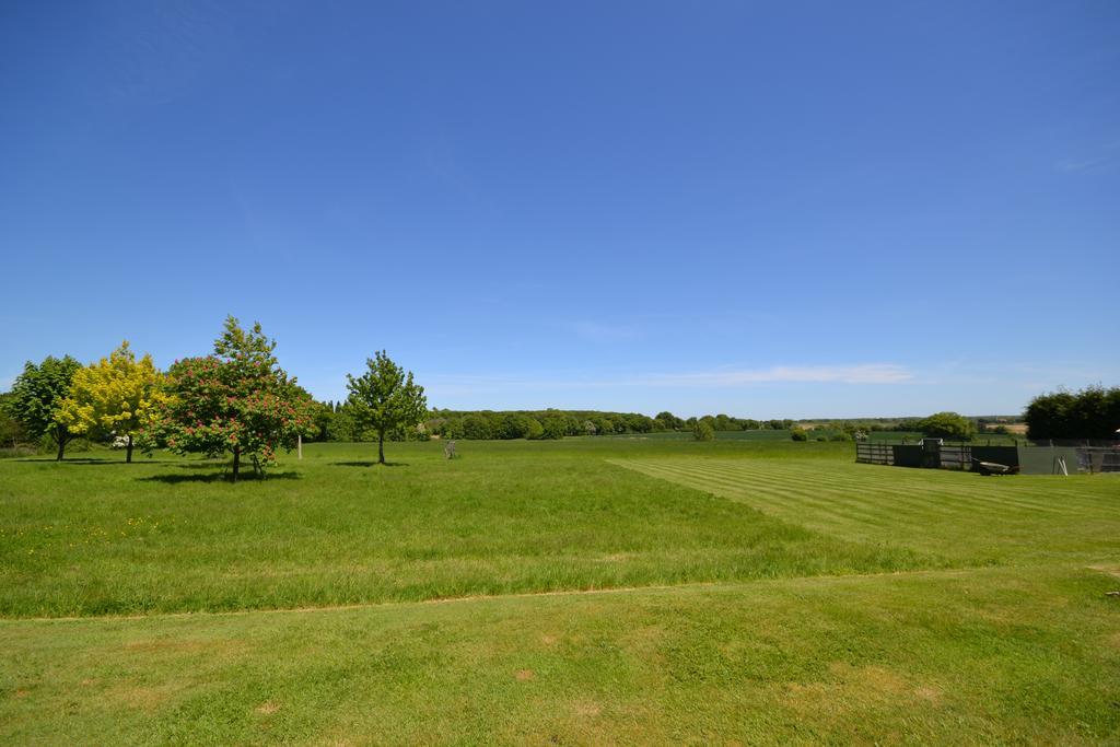 Little Bullocks Farm Bed & Breakfast Takeley Exterior photo