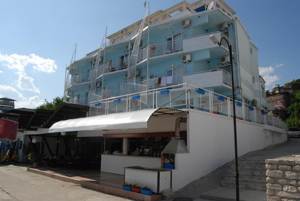 Lotos Hotel Balchik Exterior photo