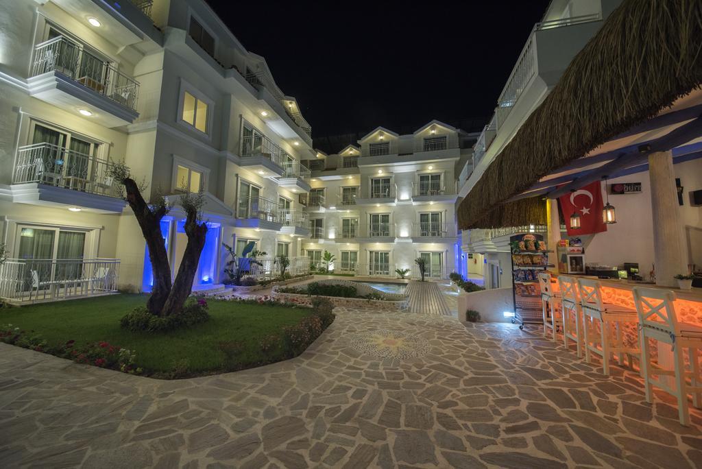 Montebello Deluxe Hotel Oludeniz Exterior photo