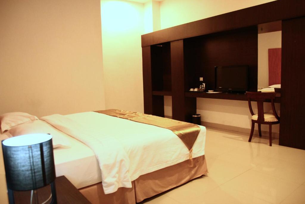 Sofyan Hotel Saka Medan Room photo