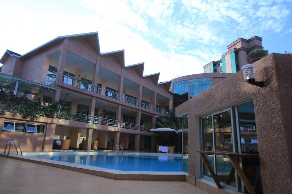 Lemigo Hotel Kigali Exterior photo