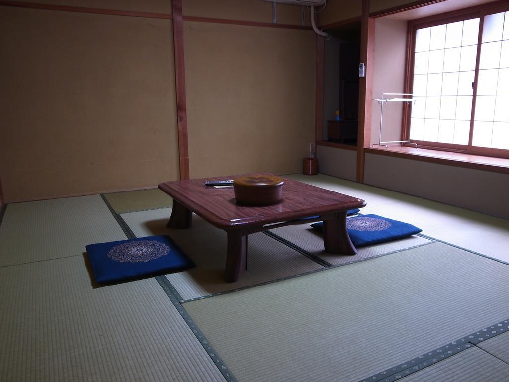 Ryokan Murayama Takayama  Exterior photo