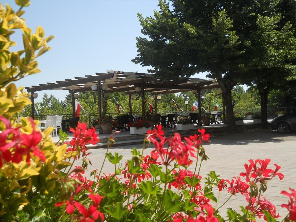 Hotel Quisisana Chianciano Terme Exterior photo