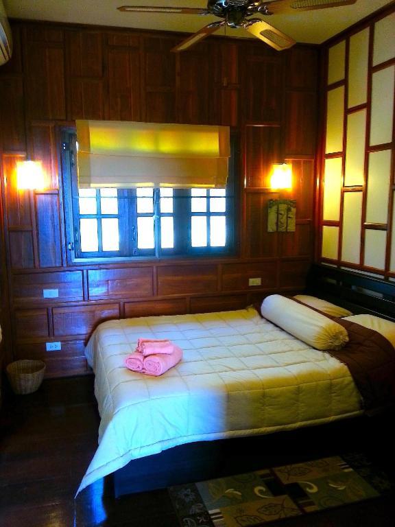 Golden Pool Villas Koh Lanta Room photo