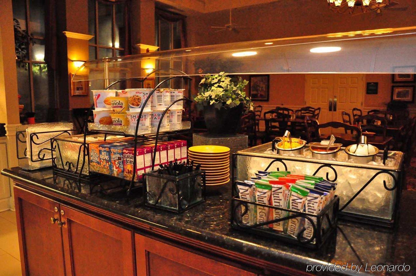 Homewood Suites By Hilton Charlotte Airport Restaurant photo