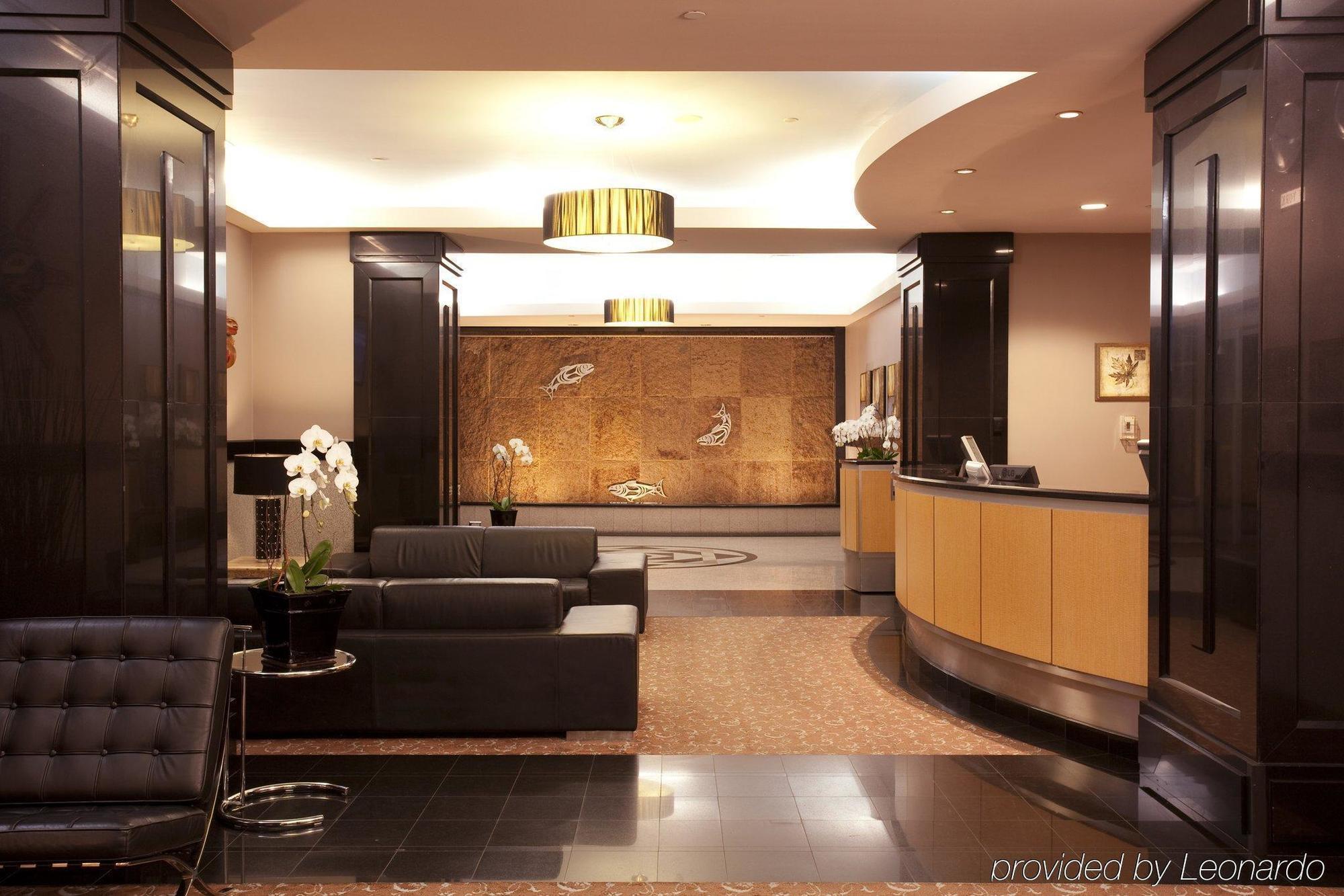 Carmana Hotel & Suites Vancouver Interior photo