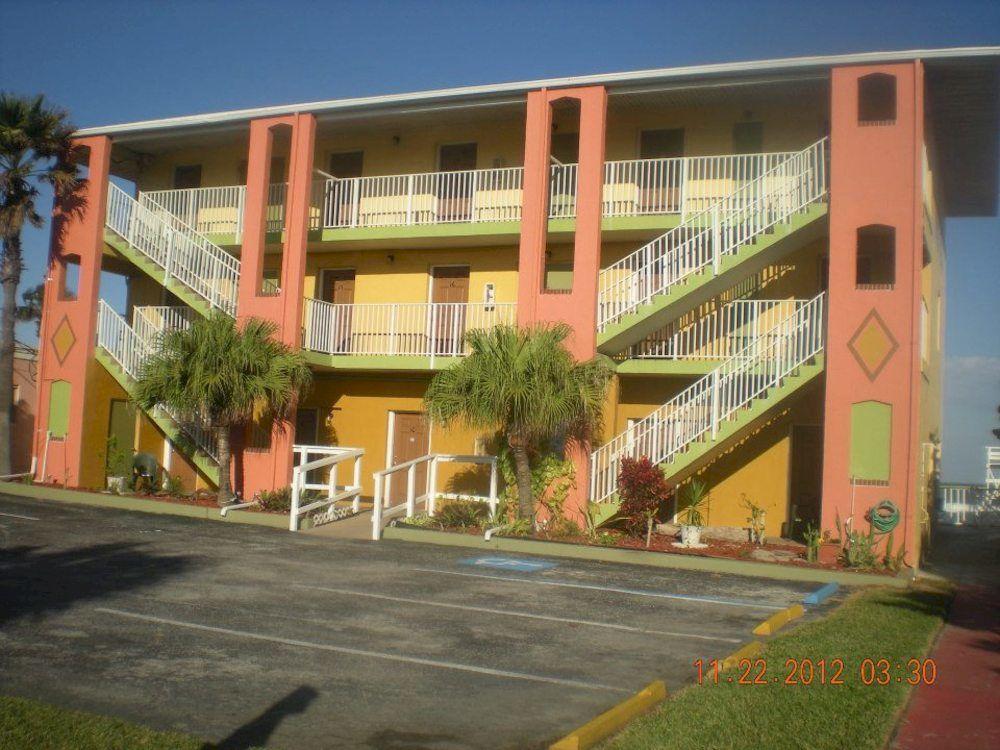 Beach House Motel Melbourne Beach Exterior photo