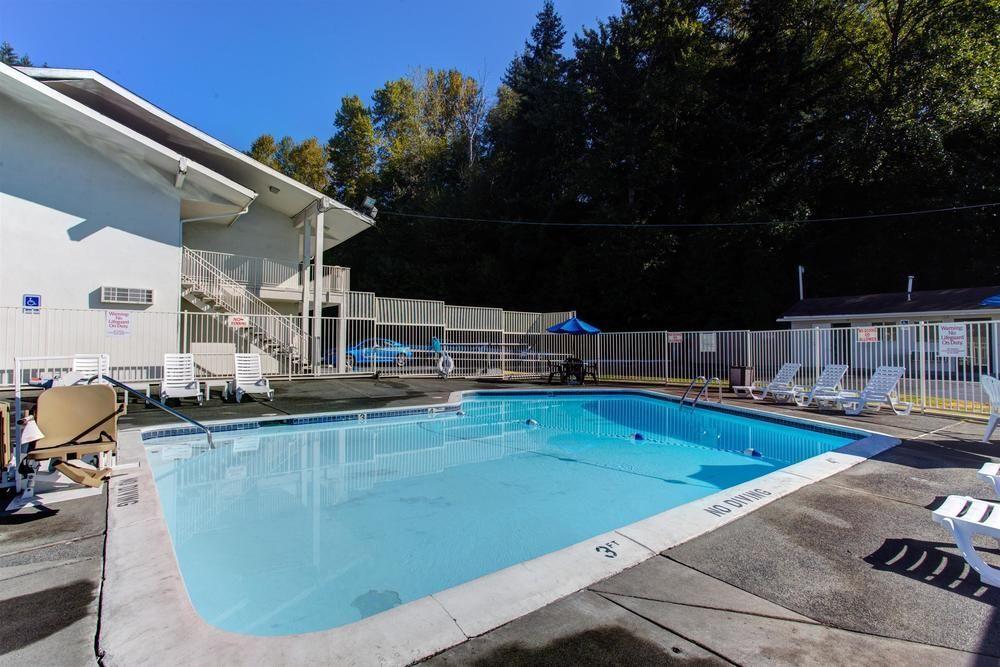 Motel 6-Kelso, Wa - Mt. St. Helens Exterior photo