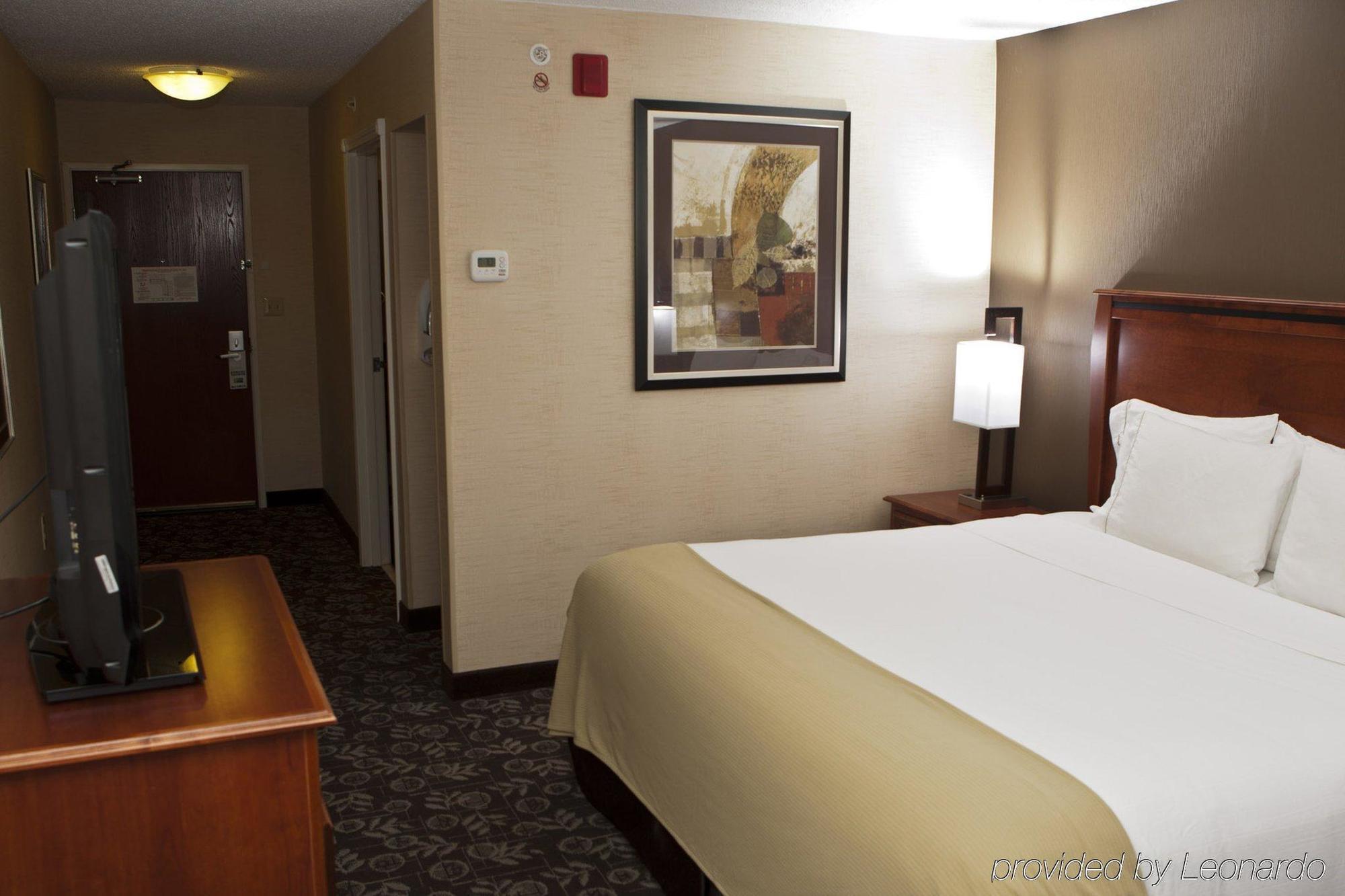 Holiday Inn Express Casper I-25, An Ihg Hotel Room photo