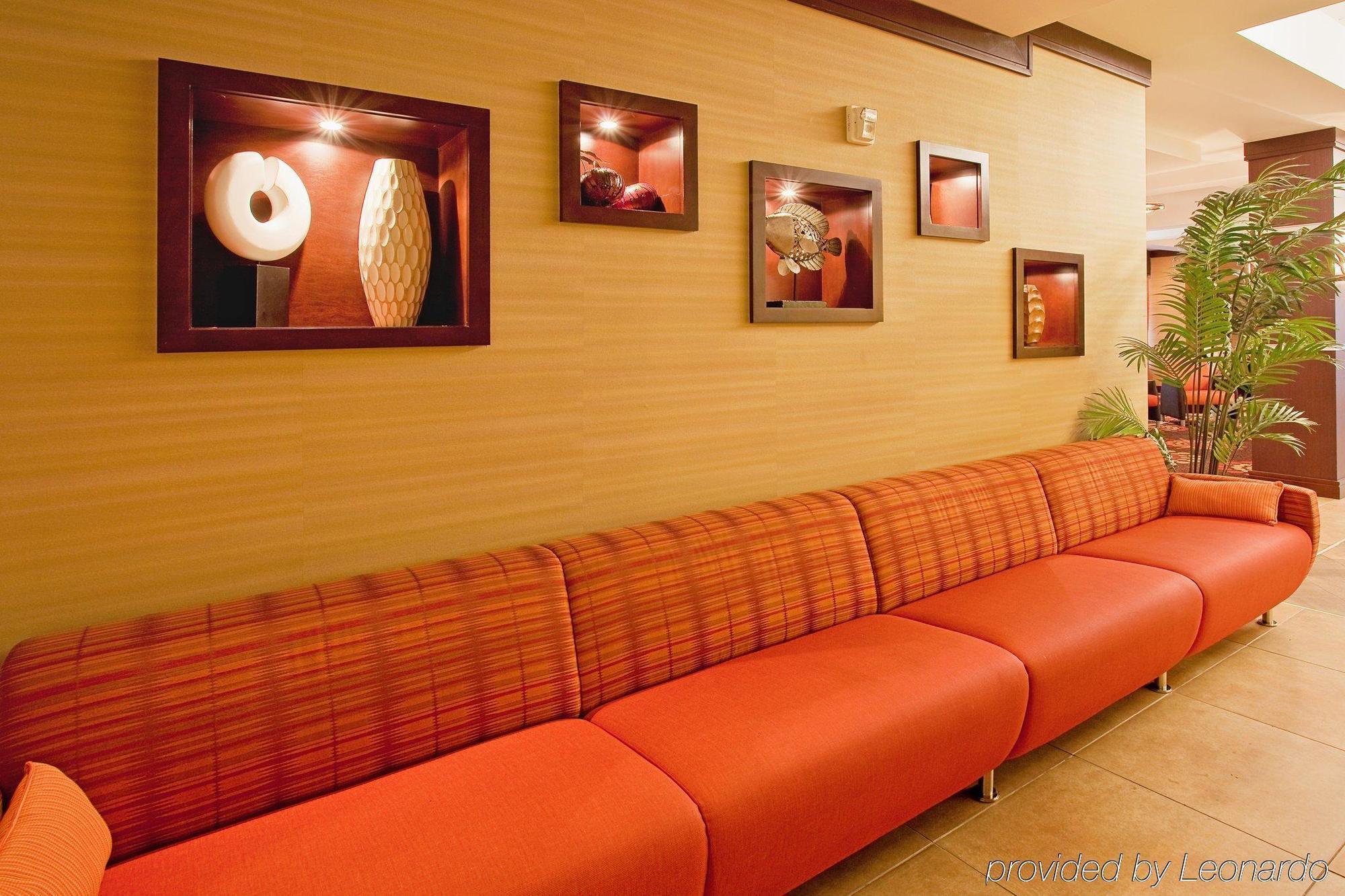 Holiday Inn Express Hotel & Suites Chattanooga Downtown, An Ihg Hotel Interior photo