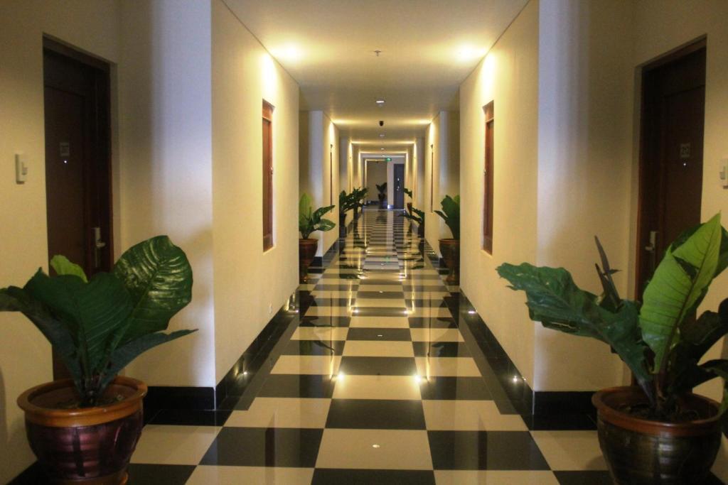 Gran Surya Hotel Banjar  Exterior photo