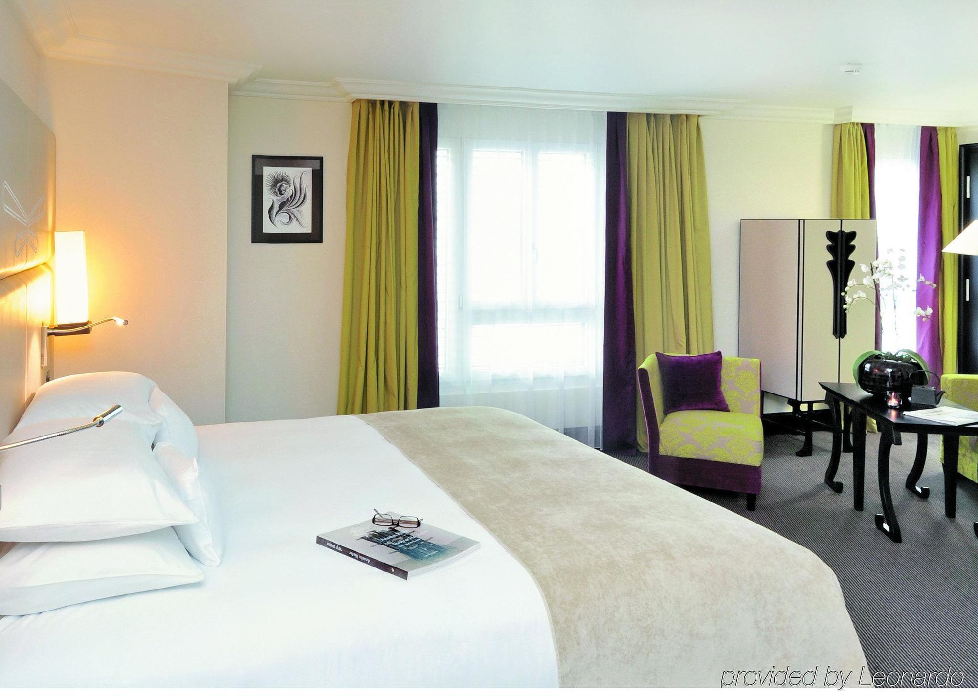 Tiffany Hotel Geneva Room photo