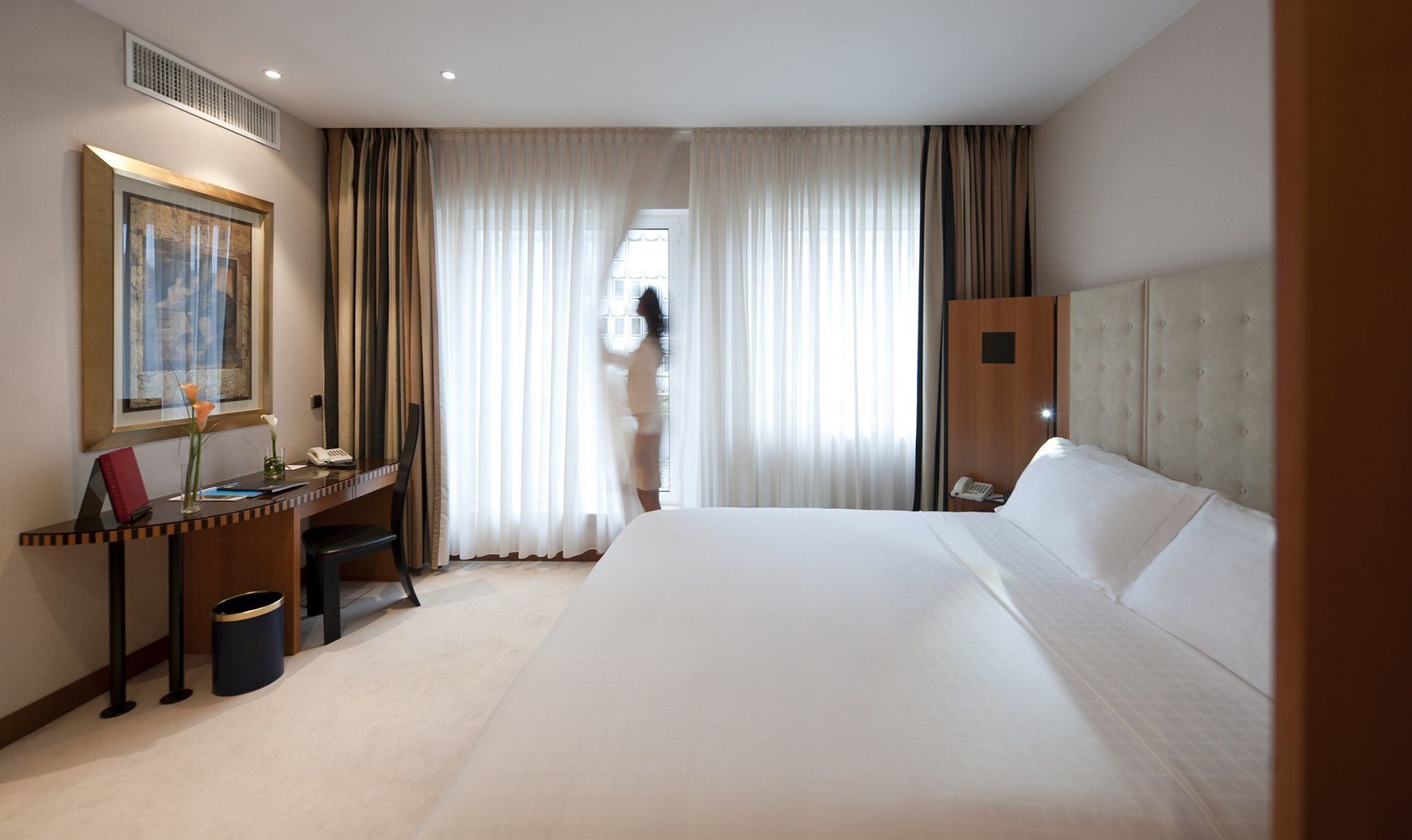 Le Royal Hotels & Resorts Luxembourg Room photo