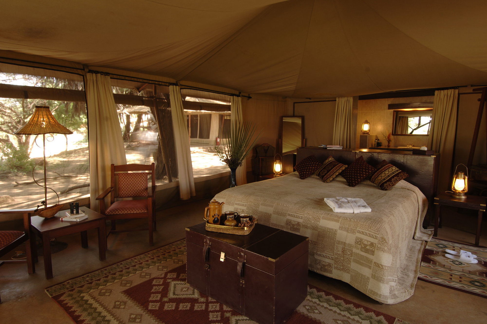 Larsens Camp Hotel Samburu Room photo