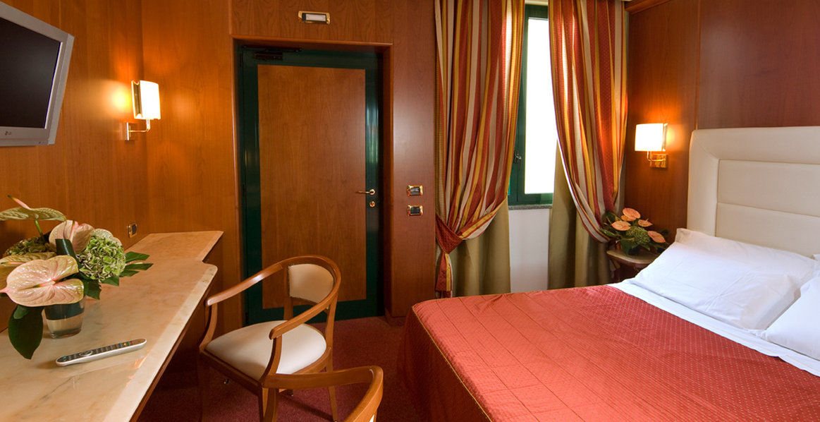 As Hotel Monza Room photo