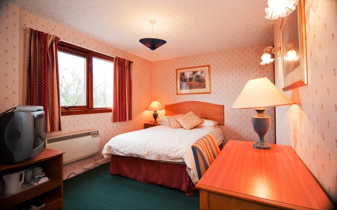 Castletown Hotel Room photo