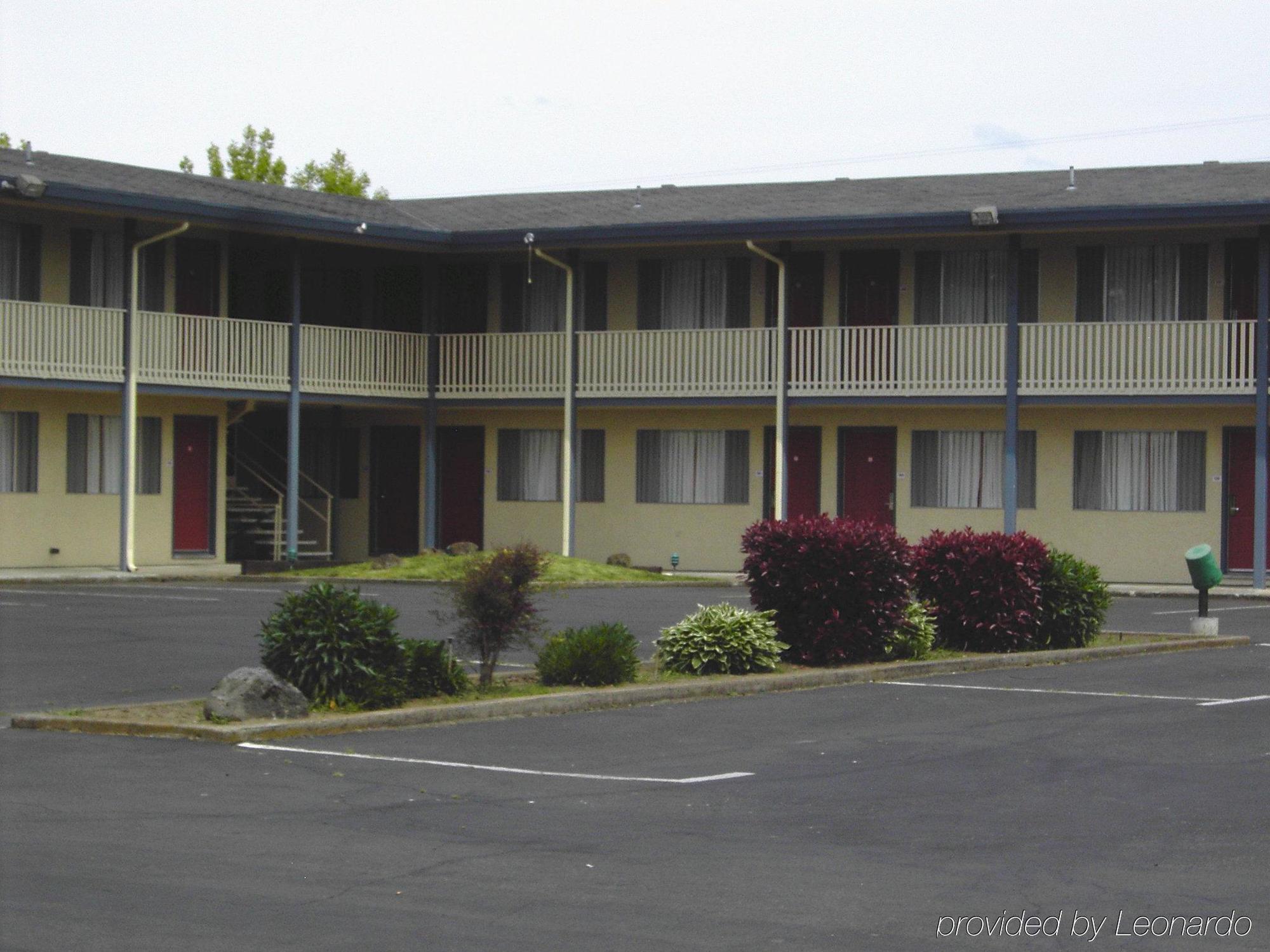 Rodeway Inn Albany Exterior photo