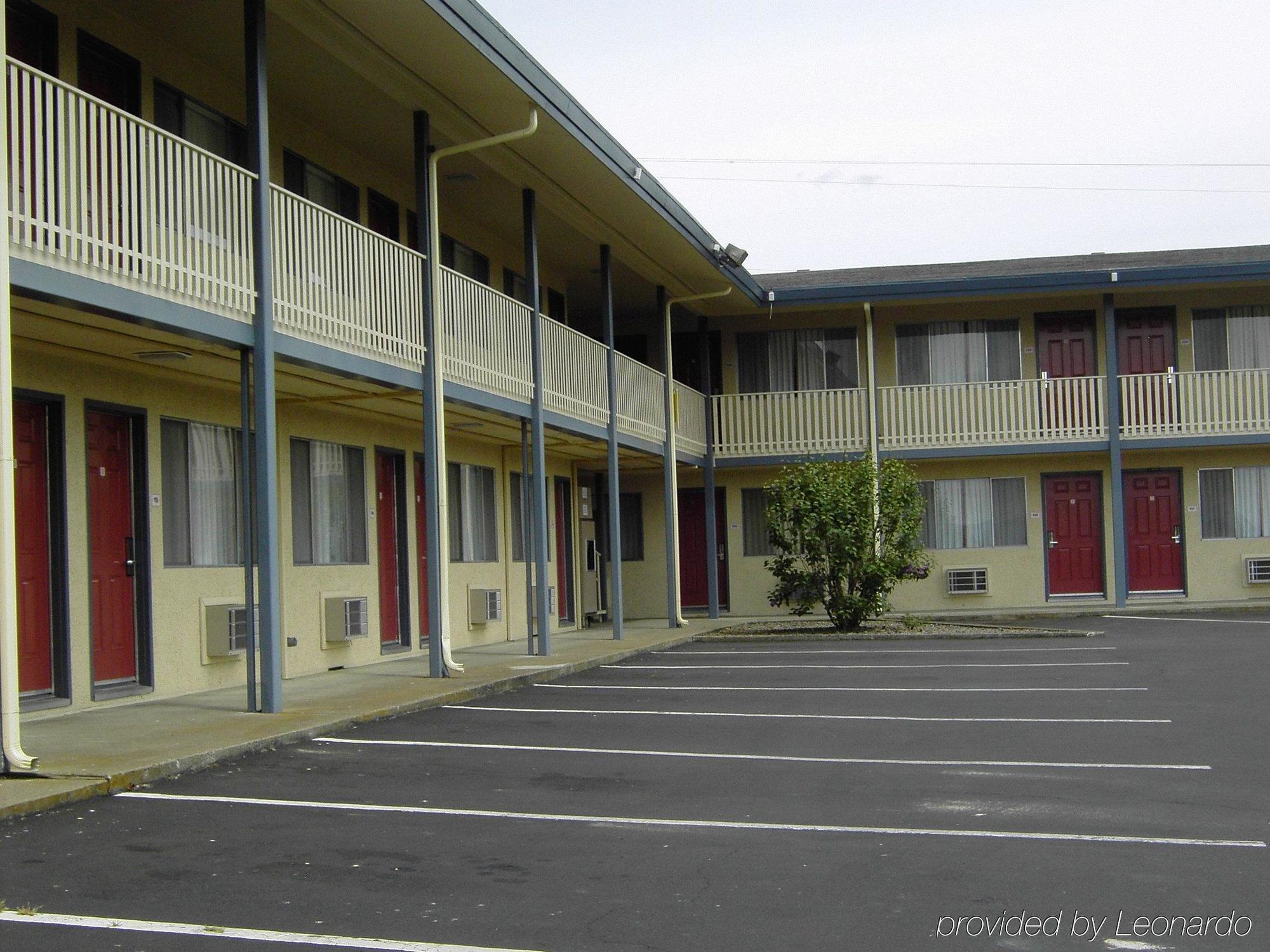 Rodeway Inn Albany Exterior photo