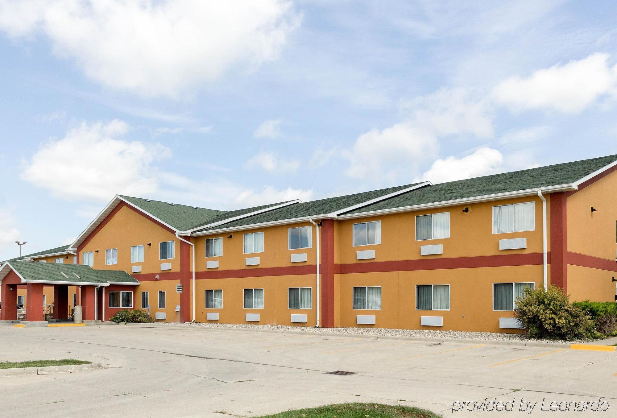 Quality Inn Brookings-University Exterior photo