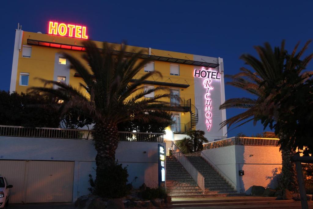 Hotel Le Richmont Marseillan  Exterior photo