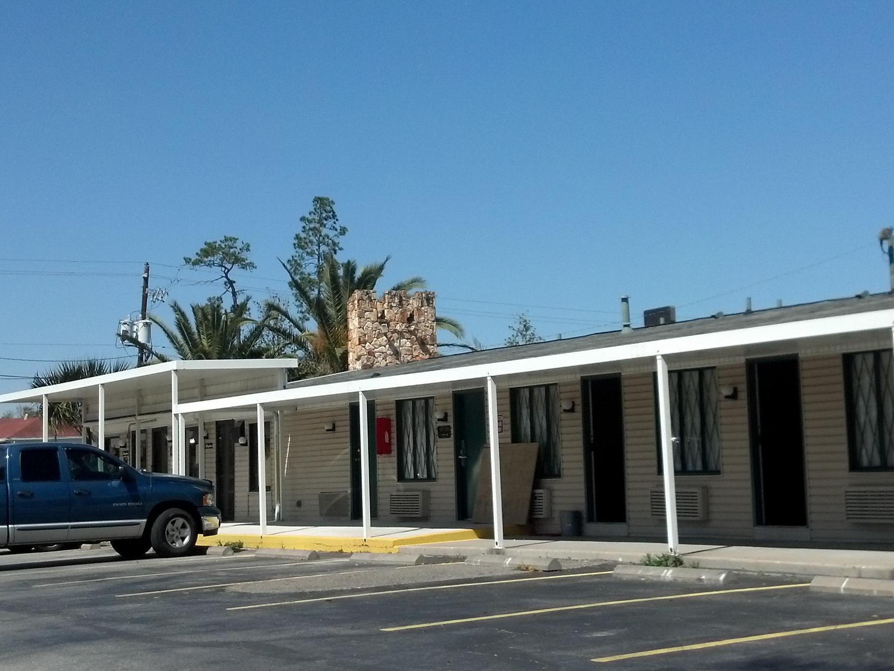 Oneway Brunswick Hotel Exterior photo