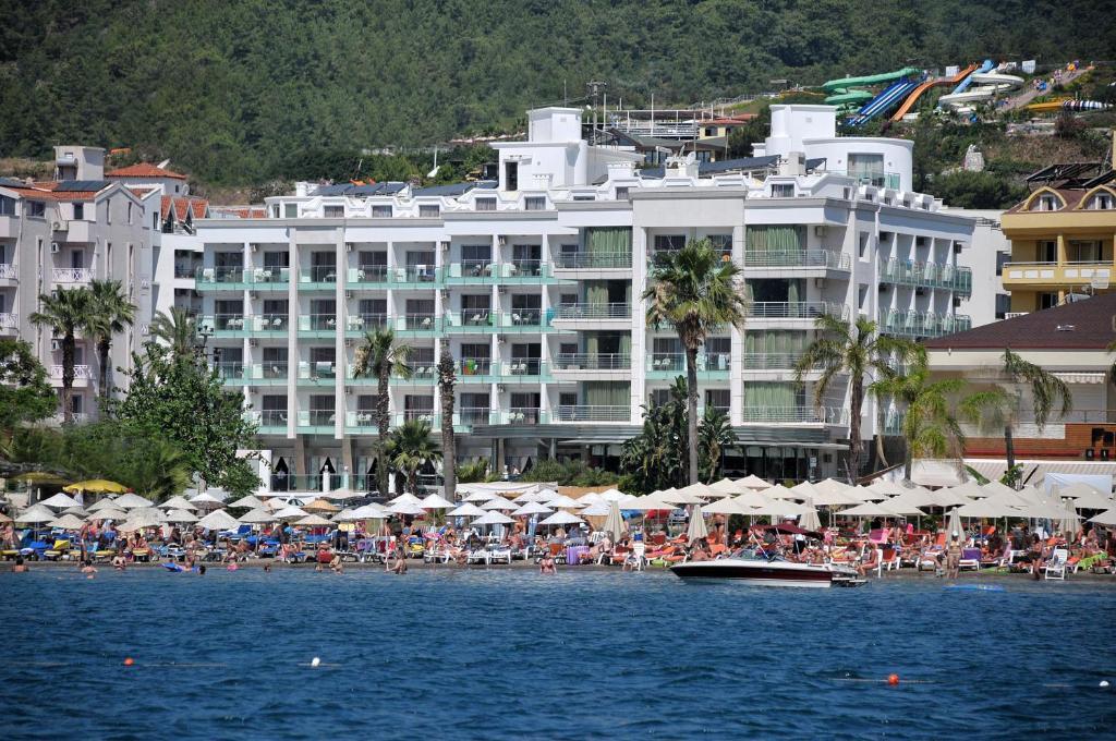 Blue Bay Classic Hotel Marmaris Exterior photo