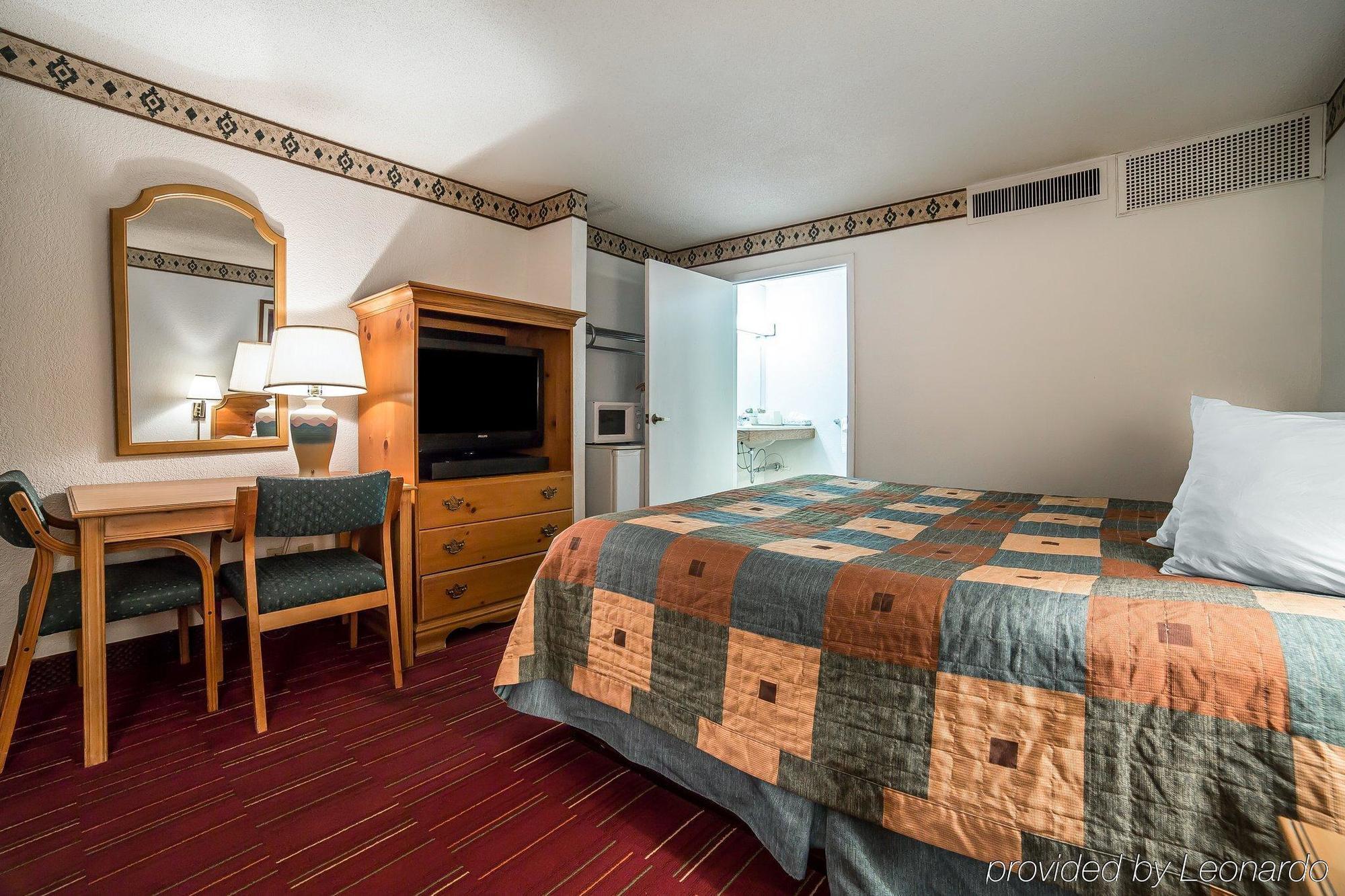 Comfort Suites Cheyenne Exterior photo